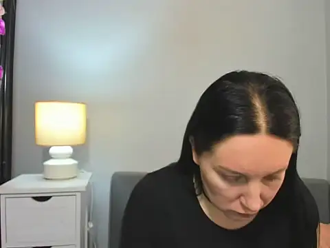 MiaFair online show from February 20, 1:33 pm