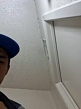 gueboloco2626 online show from March 3, 1:06 pm