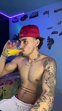 Snapshot of TOMAS_CONOR chatting on March 1, 1:51 am TOMAS CONOR online show from March 1, 1:51 am