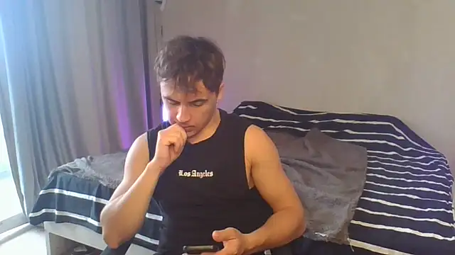 Snapshot of Denis_sport chatting on June 20, 6:49 am Denis sport online show from June 20, 6:49 am
