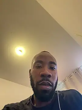 LoveLany9 online show from March 3, 4:35 pm