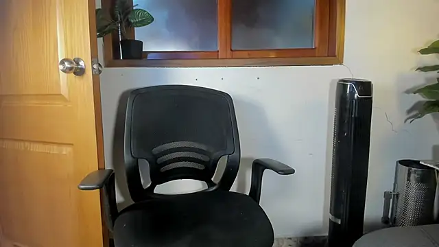 Snapshot of Jeremy_wallker chatting on July 15, 8:25 pm Jeremy wallker online show from July 15, 8:25 pm