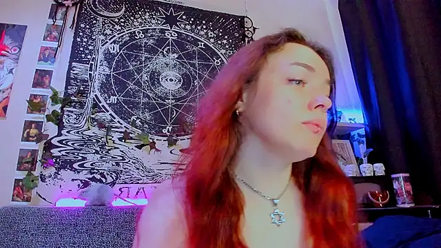 FearlessDivaX online show from June 18, 2:23 am