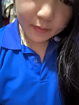 Snapshot of MayEva_ly chatting on March 8, 2:15 am MayEva ly online show from March 8, 2:15 am