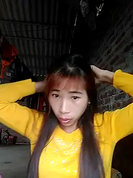 Snapshot of Vycute9900 chatting on February 23, 4:32 am Vycute9900 online show from February 23, 4:32 am