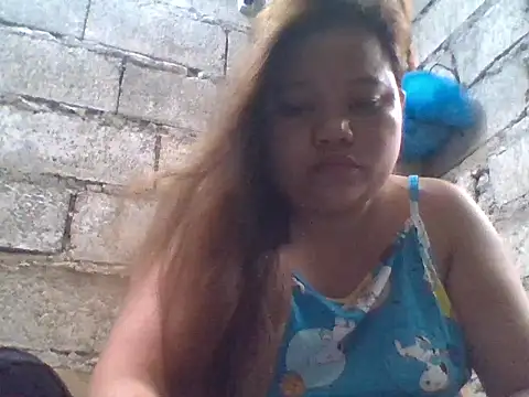 sweetlyn31 online show from July 25, 5:27 am