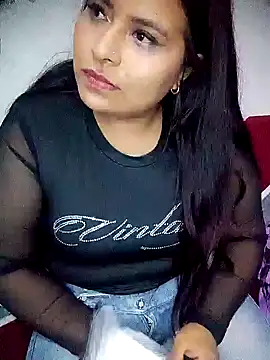 Snapshot of Crazy_grone chatting on May 24, 2:27 am Crazy grone online show from May 24, 2:27 am