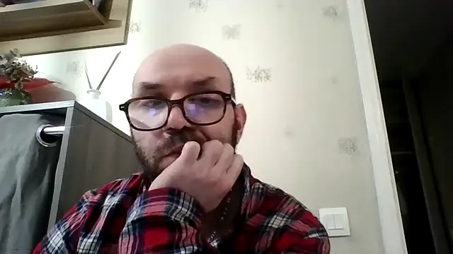 Snapshot of Florent1307 chatting on February 24, 9:13 pm Florent1307 online show from February 24, 9:13 pm