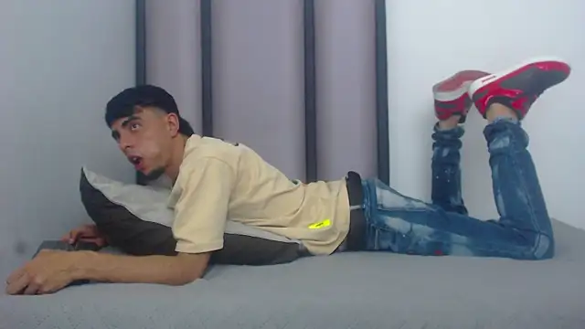 Endrick-23 online show from March 29, 4:01 am