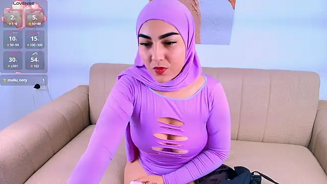 Malika Noor online show from March 24, 9:20 pm