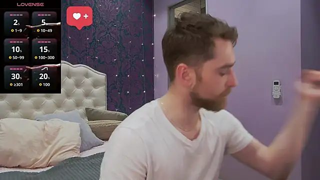 Dexter Raze online show from March 2, 9:10 pm