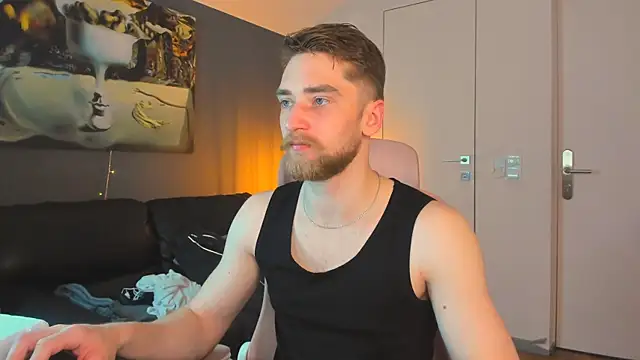 Dexter Raze online show from April 2, 10:29 pm