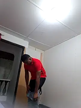 Snapshot of josua0429 chatting on February 21, 12:11 am josua0429 online show from February 21, 12:11 am