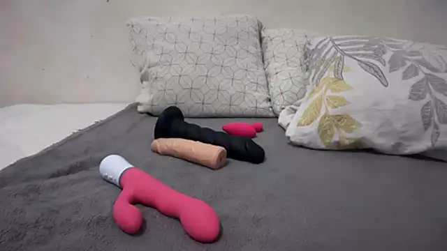 Neila SexyGirl online show from July 31, 12:32 am