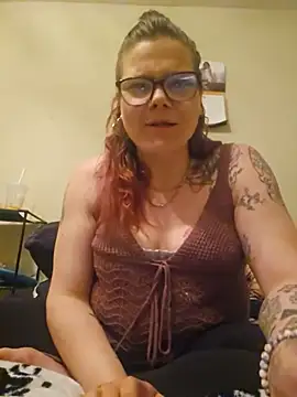 Sexymilf6992 online show from June 11, 3:48 am