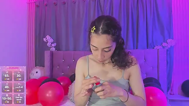 Kiara lovely online show from March 30, 4:02 am