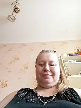 KiraStanton online show from March 30, 11:00 am