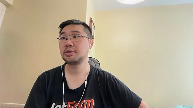 jasonryu2025 online show from June 3, 8:28 am