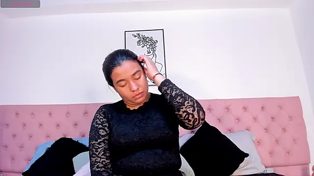 ZeynepYilmaz online show from March 19, 3:32 am