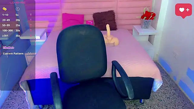 scarleth whisper online show from April 14, 1:28 pm