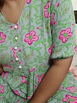 Snapshot of Queenlipx chatting on March 1, 5:04 pm Queenlipx online show from March 1, 5:04 pm