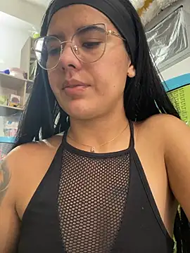 Snapshot of Nataly_2809 chatting on July 16, 9:10 pm Nataly 2809 online show from July 16, 9:10 pm