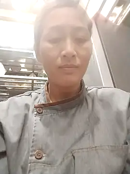 lris-Beauty77 online show from April 16, 11:00 am