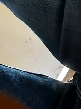 Snapshot of blackbeauty321 chatting on March 15, 7:47 am blackbeauty321 online show from March 15, 7:47 am