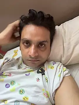 online4u08 online show from March 22, 5:16 pm