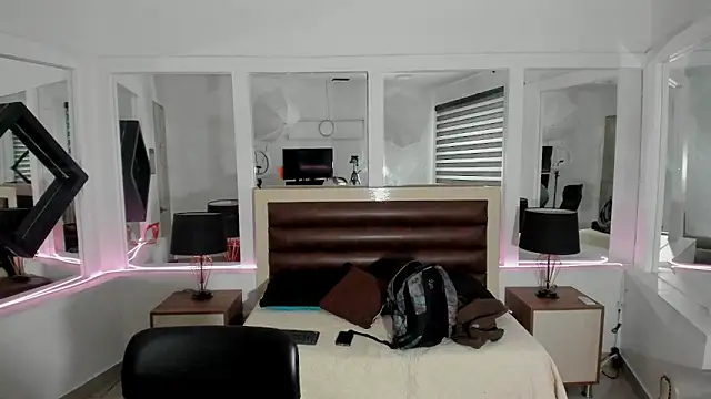 paulys  online show from June 18, 11:36 am