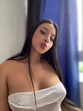 miss  cataleya online show from July 18, 10:35 pm