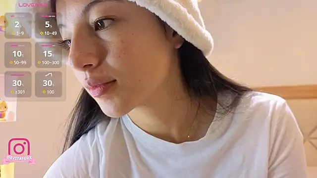 eva depp  online show from April 27, 10:13 am