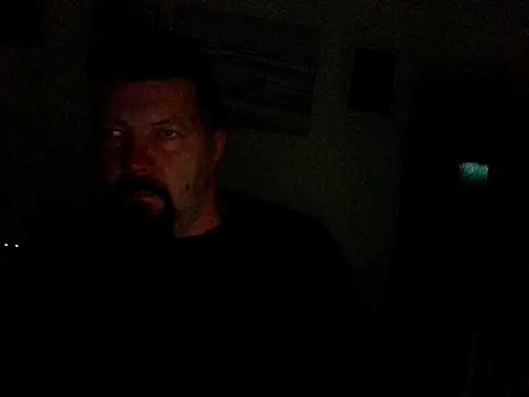 Snapshot of pozitiva000 chatting on March 15, 6:47 pm pozitiva000 online show from March 15, 6:47 pm