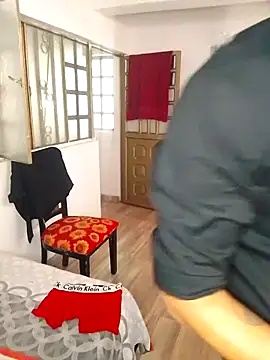 Ferrandiz23 online show from March 3, 2:23 pm