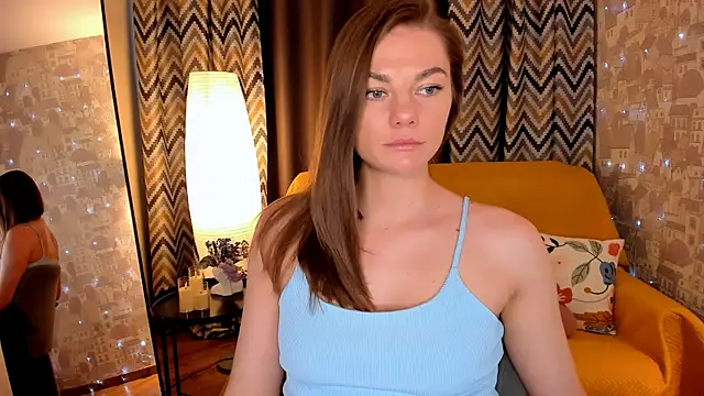 ParisJackson online show from April 18, 8:29 am