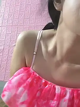 juicy-milu online show from July 3, 12:28 am