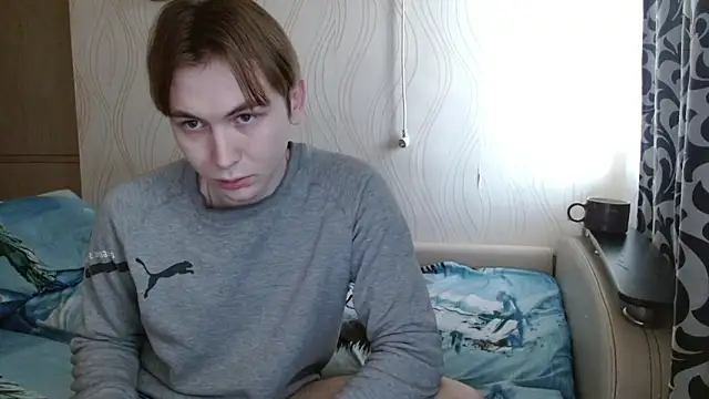 meowgary online show from April 10, 5:01 am