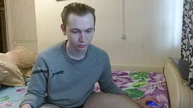 meowgary online show from April 22, 12:39 pm