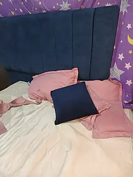 ANGELY WET JEET online show from June 2, 3:25 pm