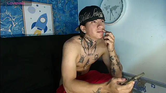 Tessarion Black online show from June 25, 4:34 am