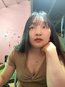 Myna5790 online show from April 18, 2:04 am