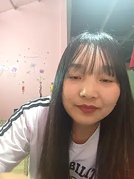 Myna5790 online show from April 18, 2:10 pm