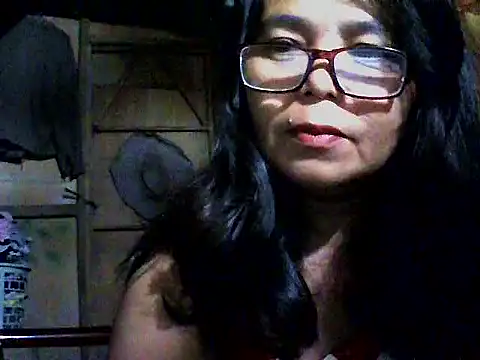 Flowerblossom123 online show from March 10, 7:41 pm