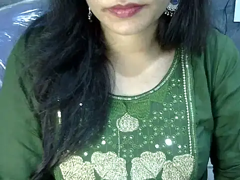 Neha Sharma2 online show from March 22, 1:47 pm