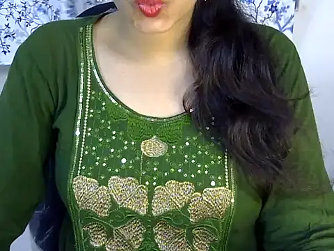 Neha Sharma2 online show from July 8, 1:48 pm