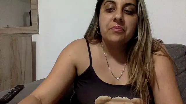 I amXenox online show from April 18, 7:07 pm