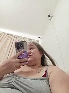 Snapshot of MilF-eterna_69 chatting on March 4, 7:09 pm MilF-eterna 69 online show from March 4, 7:09 pm