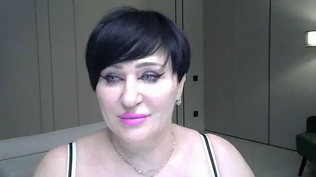 Kleotempt online show from April 15, 8:20 pm