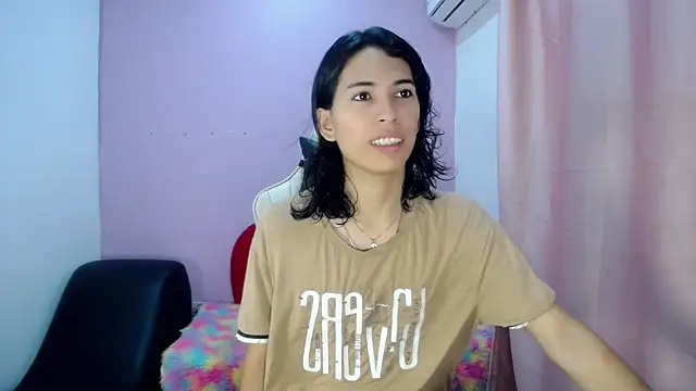 Larry craft online show from March 27, 8:19 pm