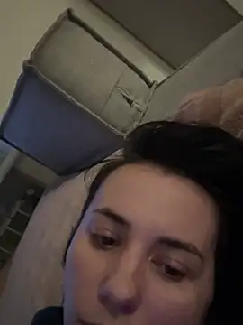 Oliviya smiley  online show from March 3, 4:35 pm